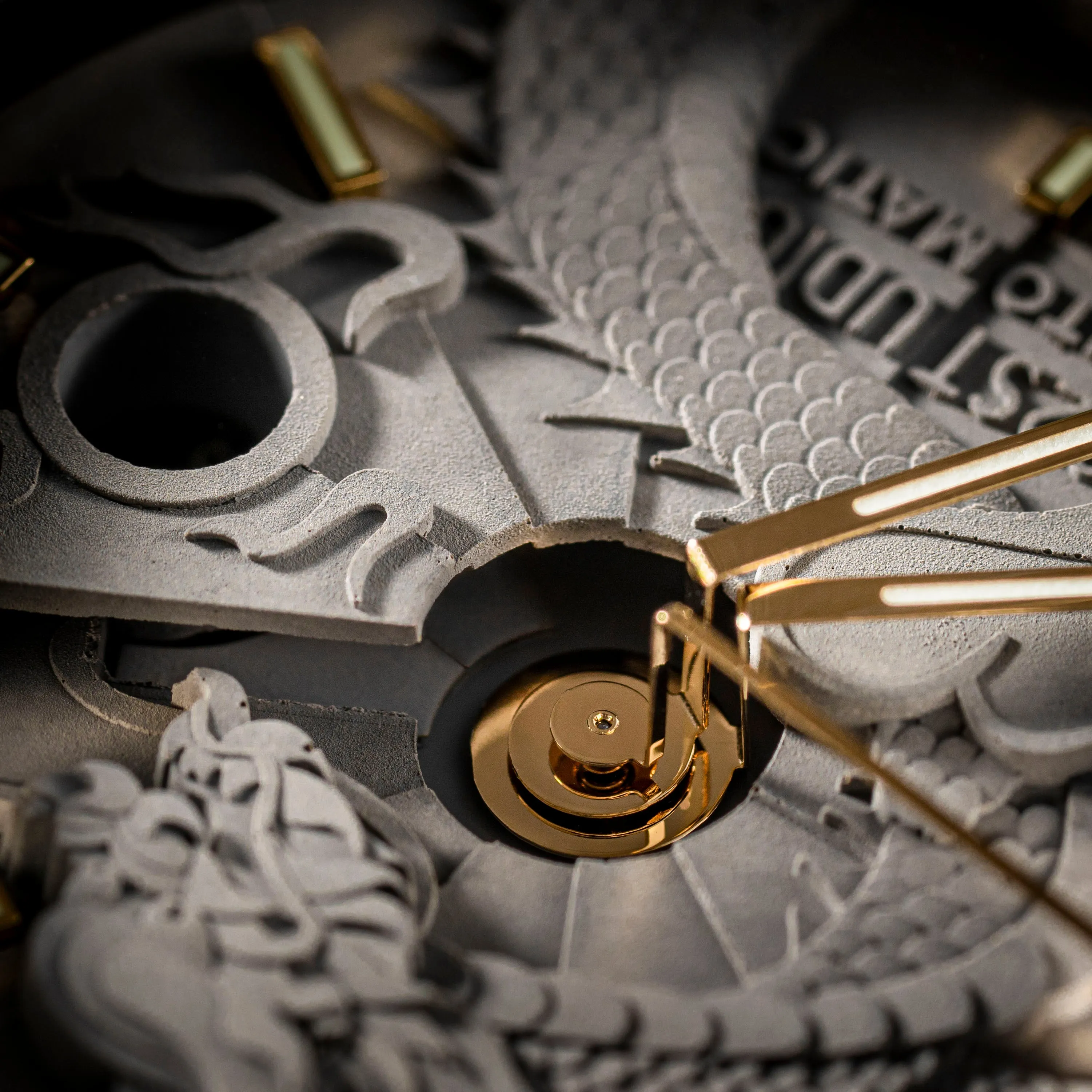 4D Concrete Watch Automatic 45mm Dragon Edition_Fortune