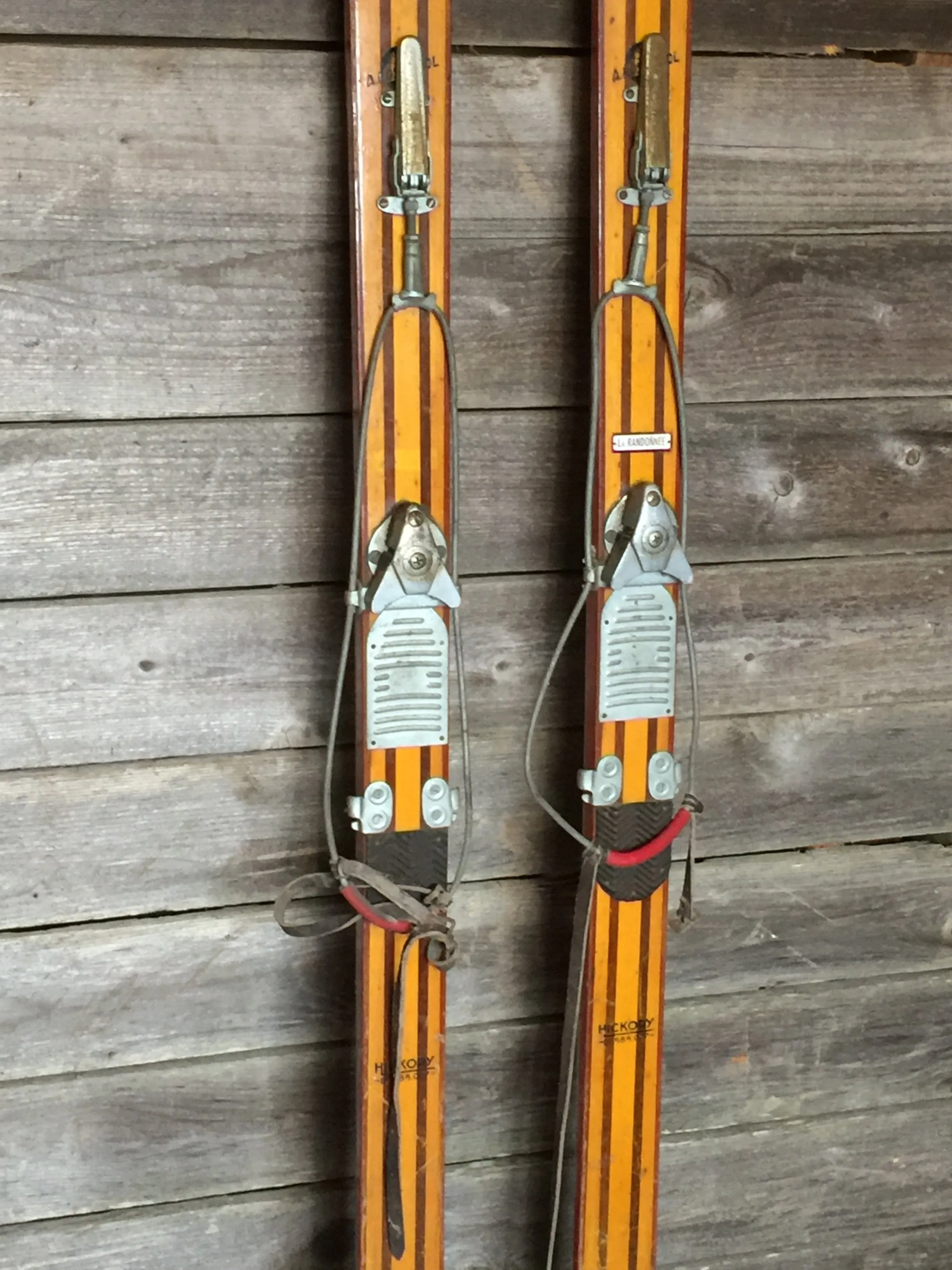 Antique Rossignol Skis