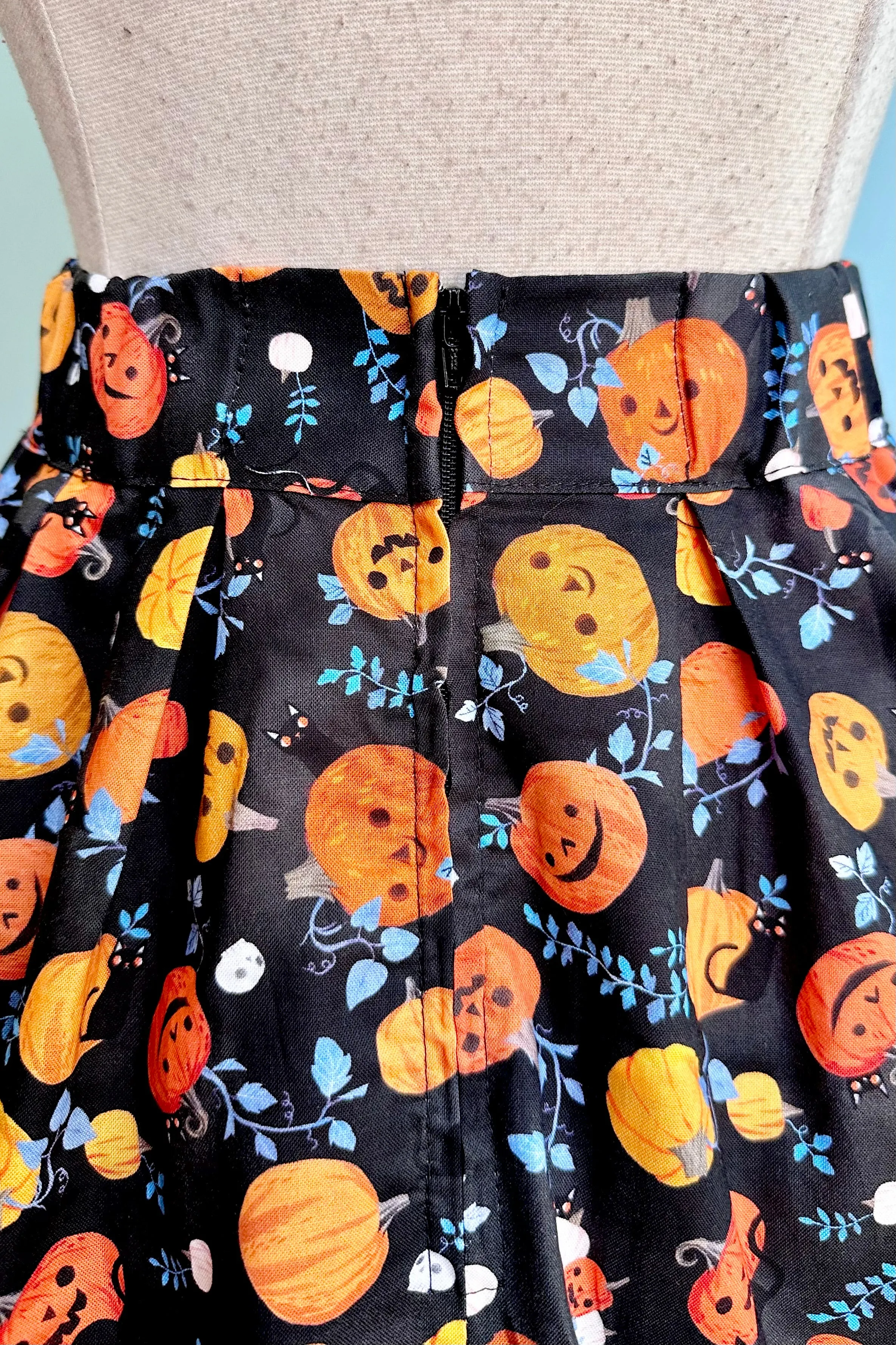 Black Kitties and Jack O' Lanterns  Doris Skirt by Retrolicious