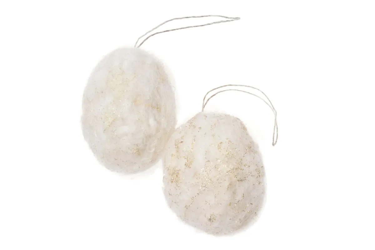 De Kulture Handmade Premium Wool Felt Hanging Egg White Eco Friendly Needle Felted Stuffed Easter Ornament Ideal for Home Office Party Decoration Holiday Décor, (Set of 2)