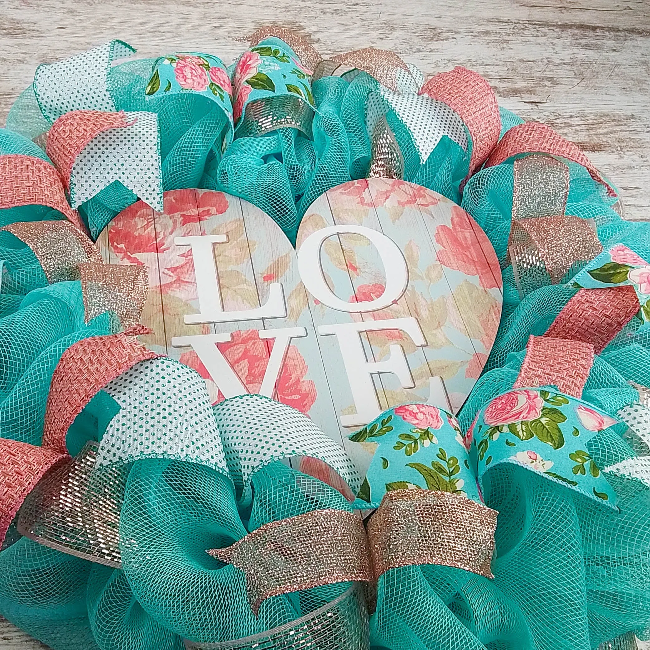 Love Heart Pastel Valentine's Day Wreath - Valentines Rustic Farmhouse Decoration - Floral Decor