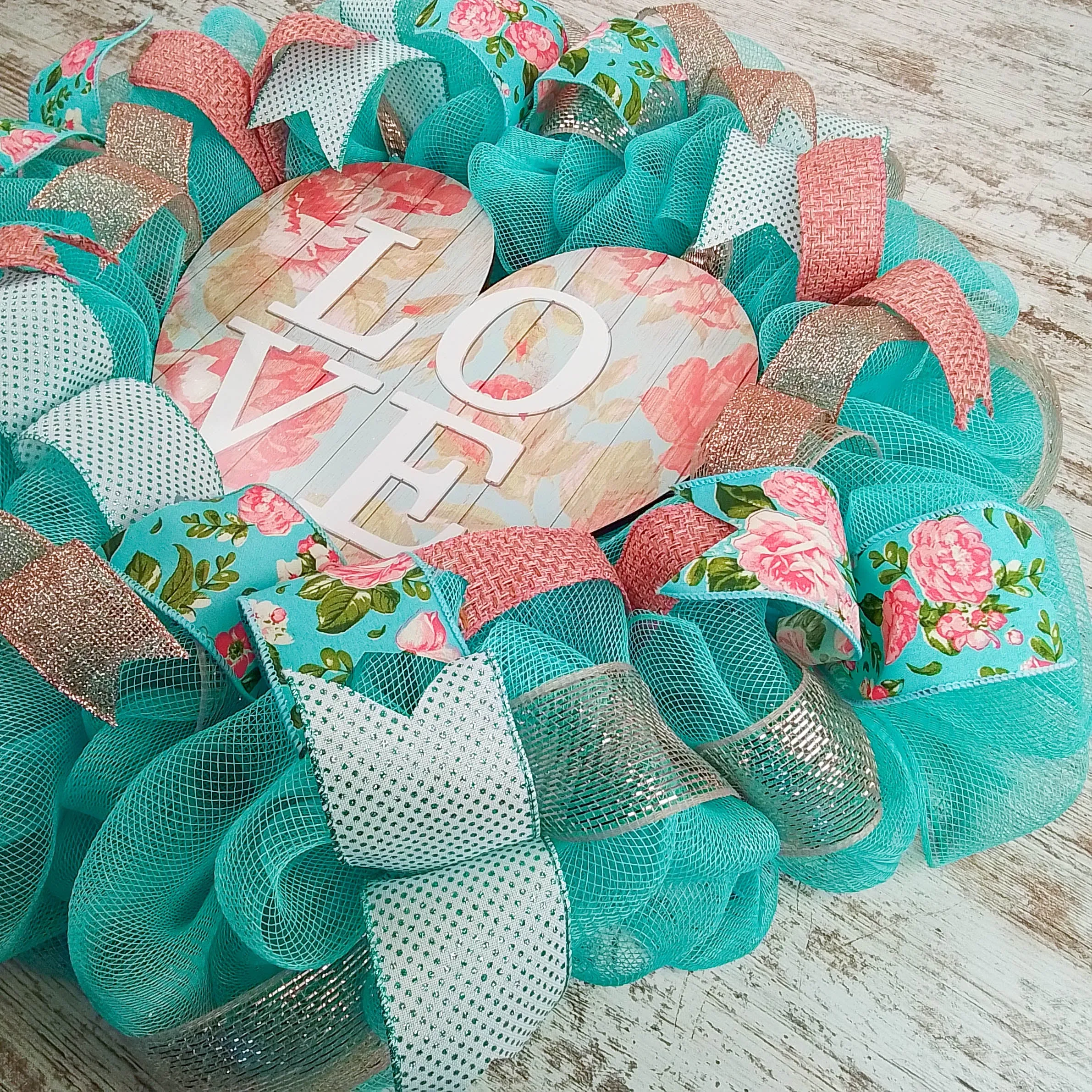 Love Heart Pastel Valentine's Day Wreath - Valentines Rustic Farmhouse Decoration - Floral Decor