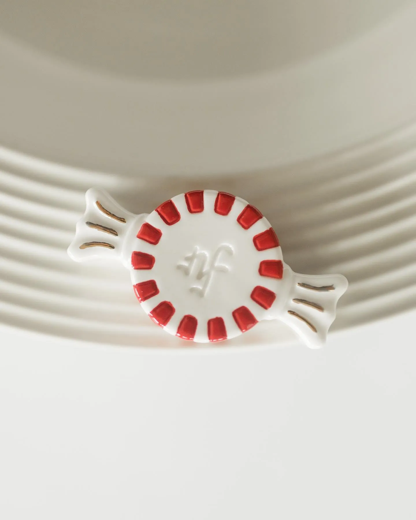 Nora Fleming 'Peppermint Dreams' Ceramic Mini - Add Sweetness to Your Festive Table