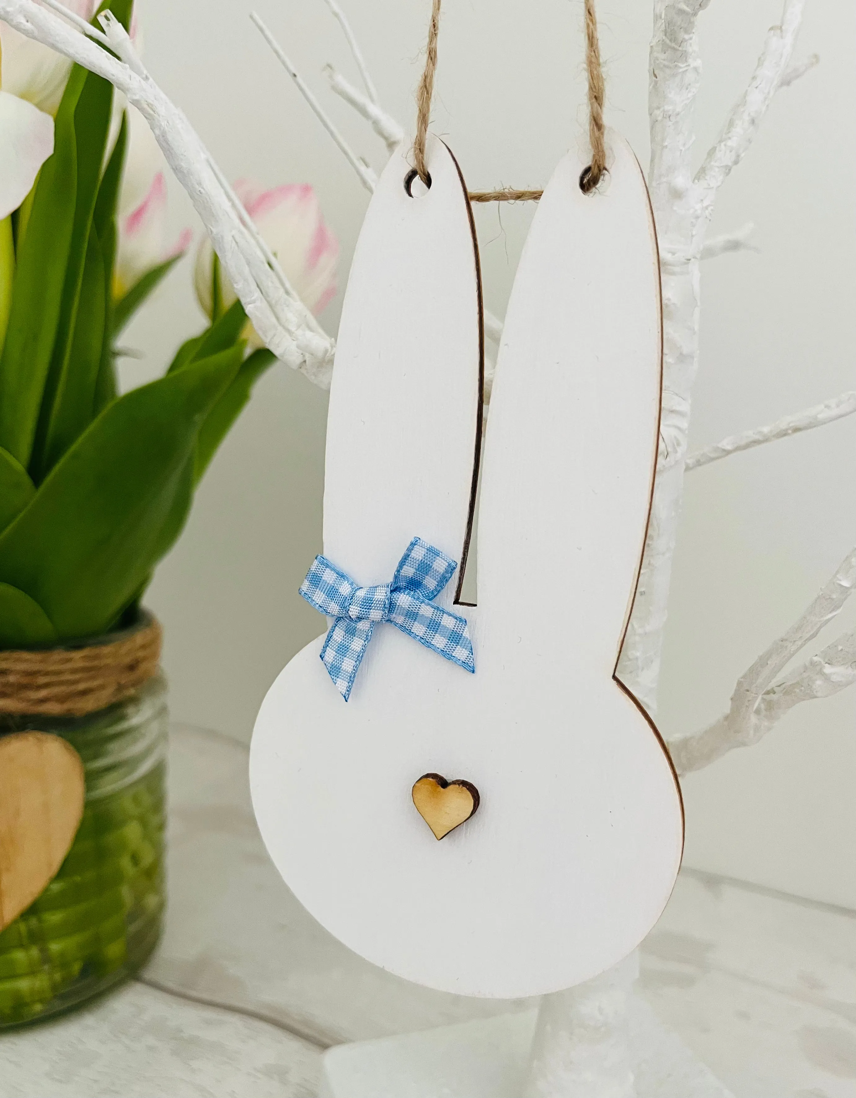 Rustic Farmhouse Easter Bunny Hanging Decoration - White / Blue