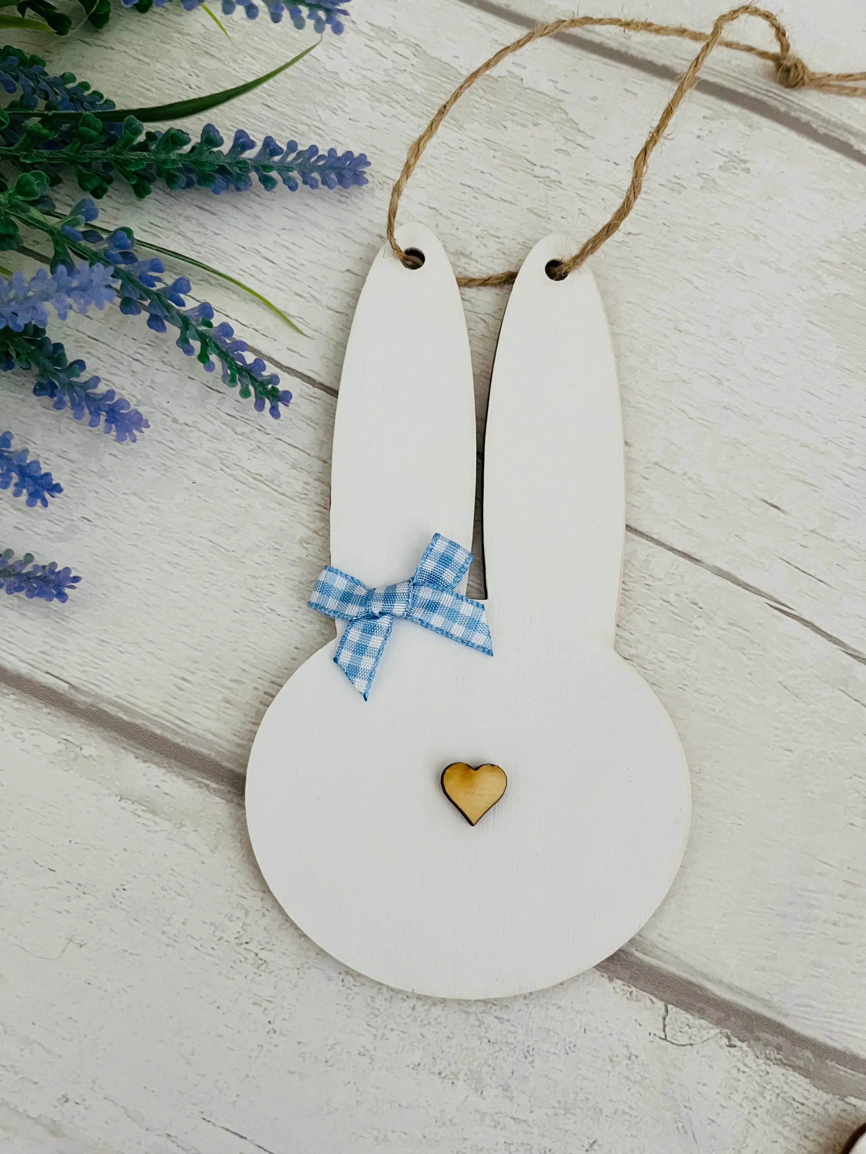 Rustic Farmhouse Easter Bunny Hanging Decoration - White / Blue